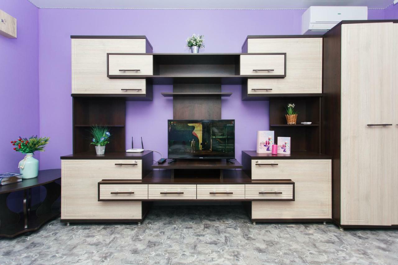 Vip Apartmens Faraon On Illinskaya 1 Floor 수미 외부 사진